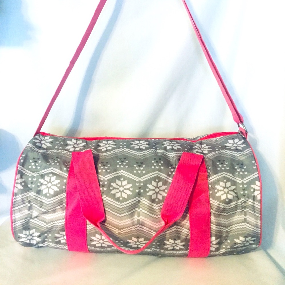 Snowflake Duffle Bag Travel Sports Sleepover